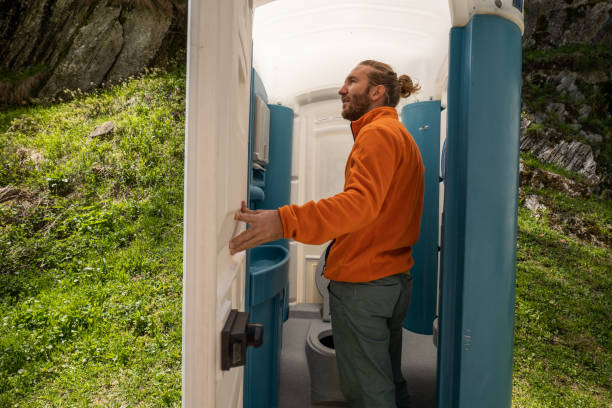 Portable Toilet Options We Offer in Ronceverte, WV